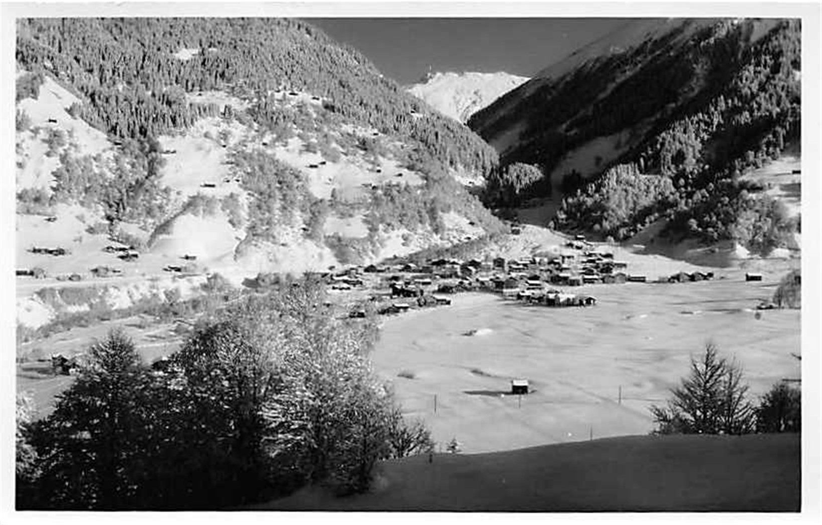 Cartes postales: Klosters Dorf – D'occasion à Ottikon b.Kemptth. par Neptun1974