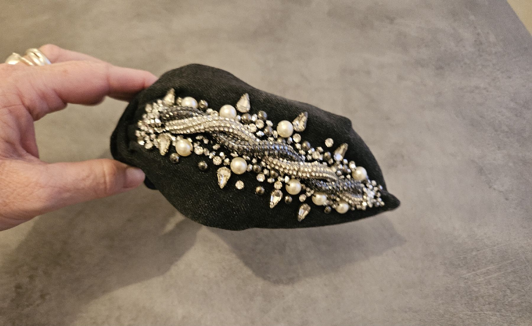 Accessori per capelli: Namjosh Haarreif mit Perlen & Steinen – Usato da Bünzen venduto da Milly32 2