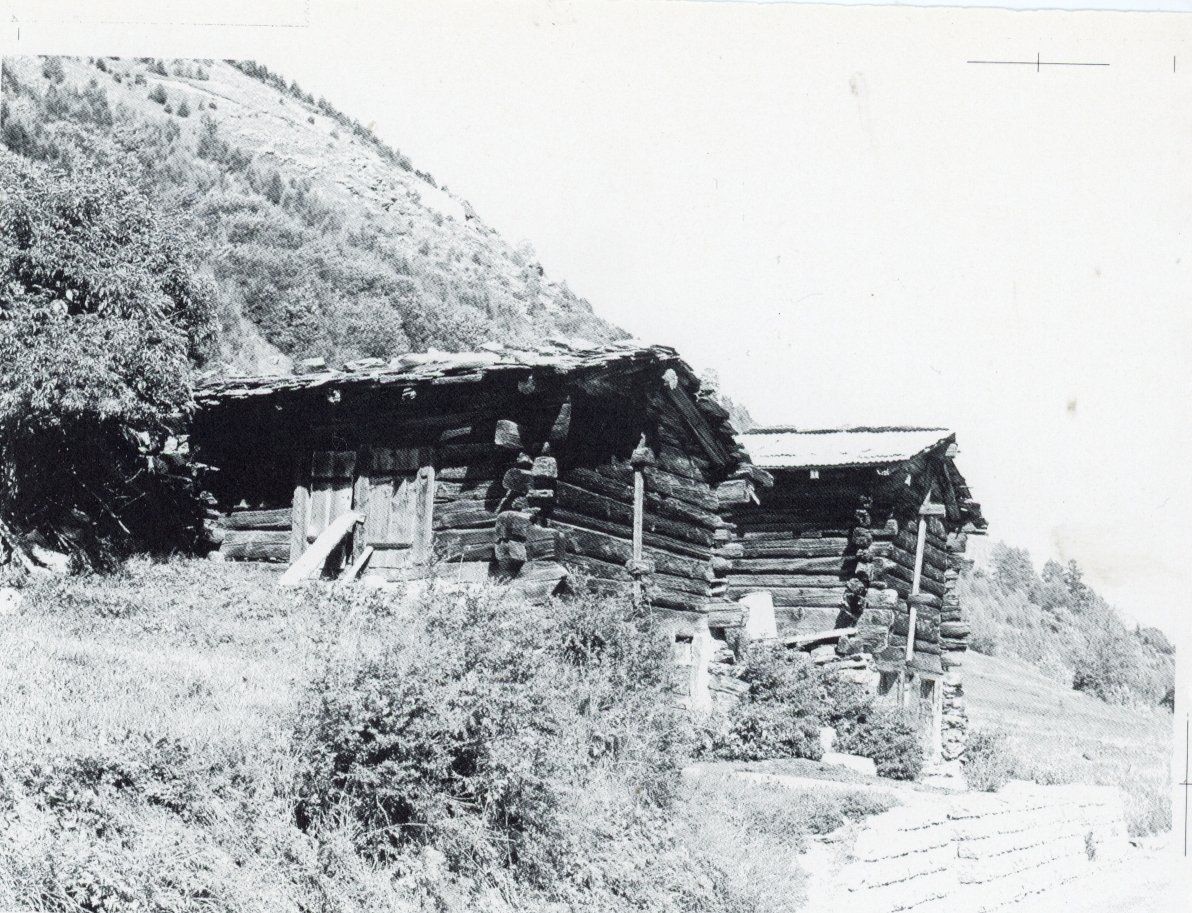 Cartoline postali: Lötschental   VS  -  Stadel – Usato da Brig venduto da Valcards54