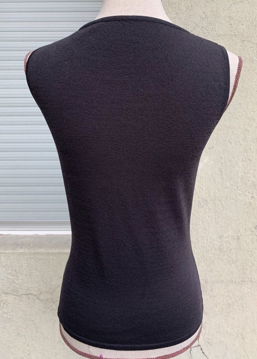 Top: Splendide twinset brodé séquins&perles noir irisé 2pces – Nuovo (secondo la descrizione) da Martigny venduto da only__you 6