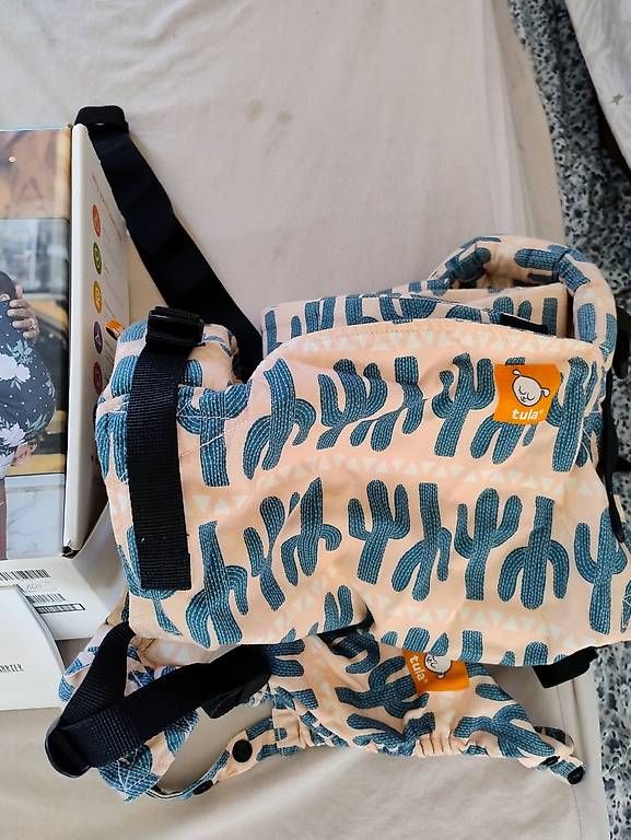 Bauch- & Rückentragen: Porte-bébé Tula 0-24m  – Gebraucht aus Prilly von and_lz6x