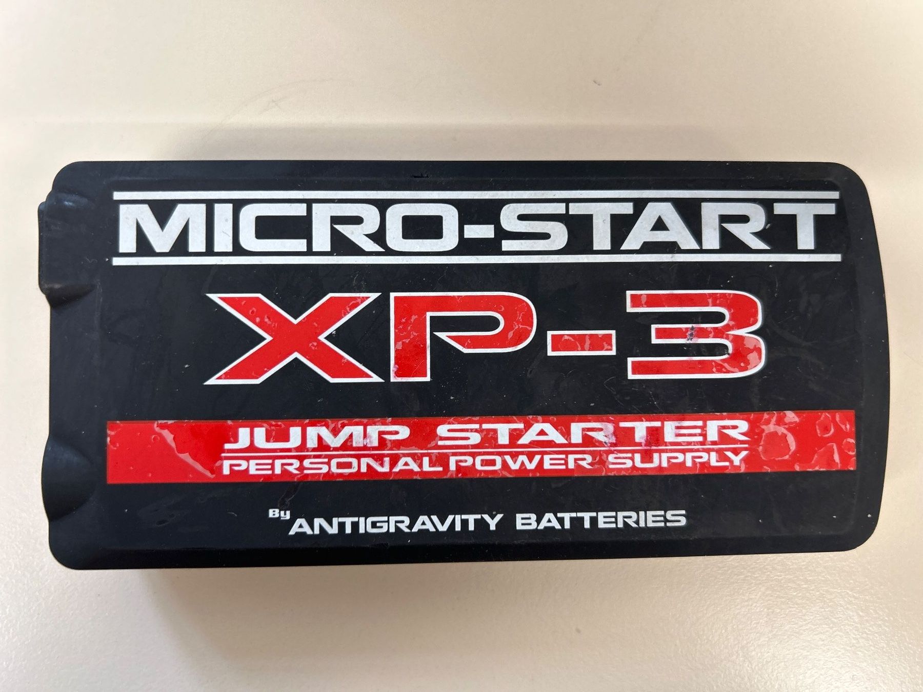 Chargeurs de batterie: Starthilfegeraet Antigravity Micro-Start XP-3 gebraucht – D'occasion à Luzern par lupol_Verwertungen 4