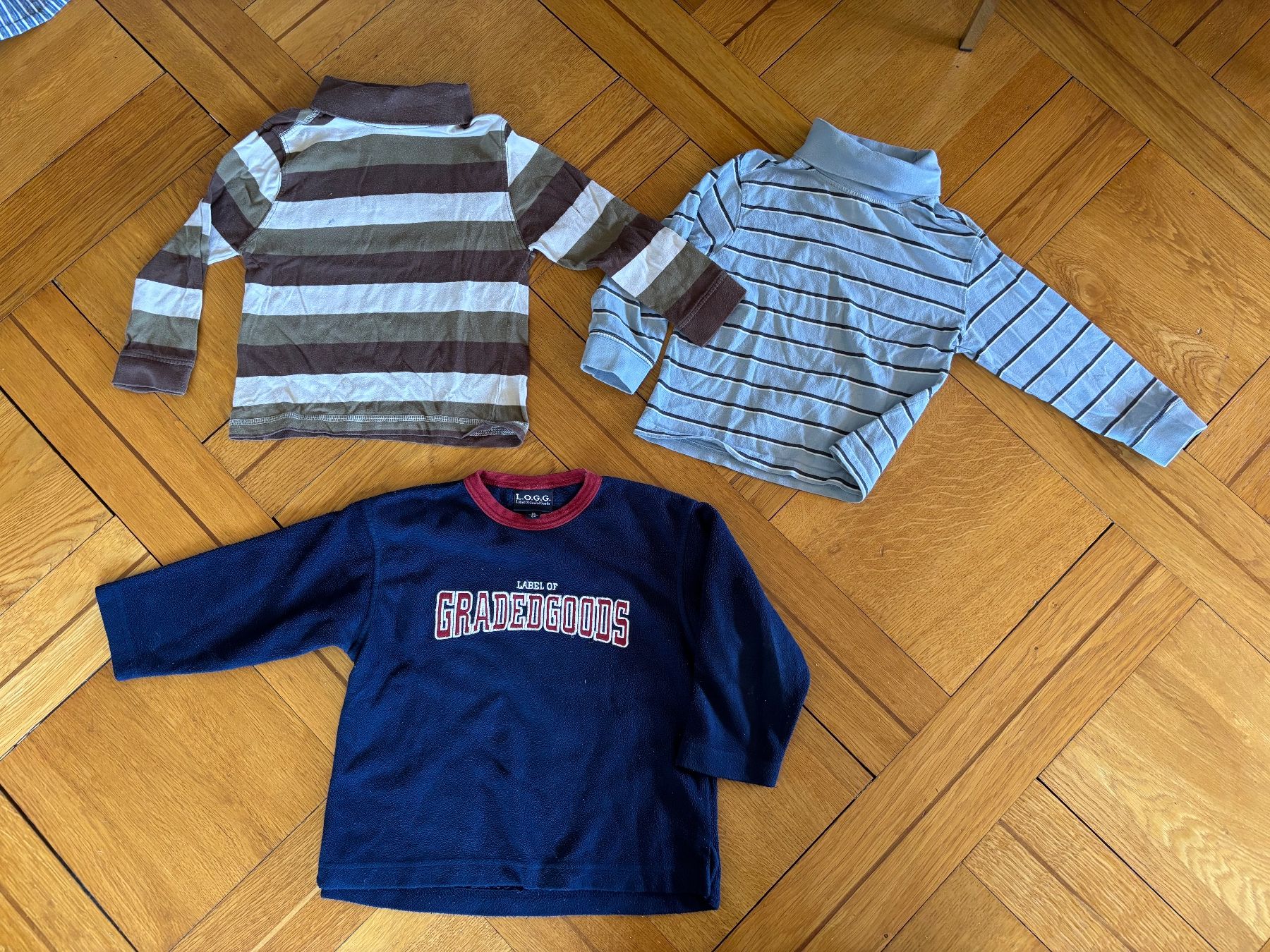 Lotti & Set di vestiti: 30 teiliges Kleiderpaket Gr. 86 - 104 – Usato da Genève venduto da Livsonman 2