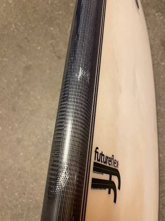 Planches de surf: Surfboard HS Hypto Krypto 5.6 – D'occasion à Basel par jso_d7lq 2