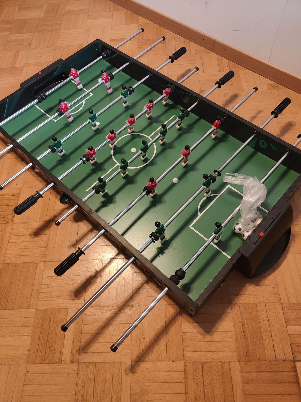 Spielzeuge: Töggelikasten (Occasion) – Gebraucht aus Sumiswald von David0793 1