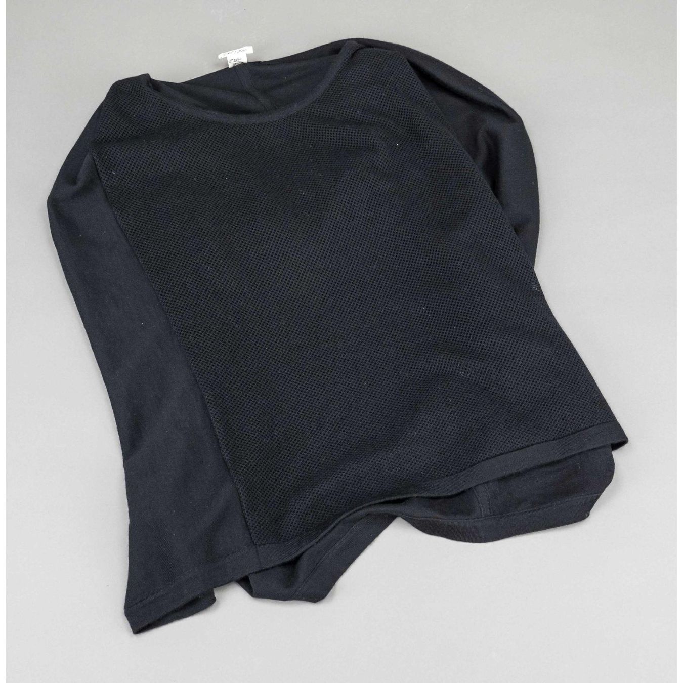 Hermès Pullover & Sweatshirts: Hermes, short-sleeved sweater pullover, black cashmere – Gebraucht aus Morges von Audemars07