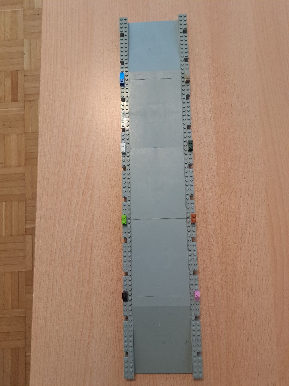 Lego Kit di costruzioni: LEGO Bahnhof platten 5 Stück – Usato da Basel venduto da vidra66