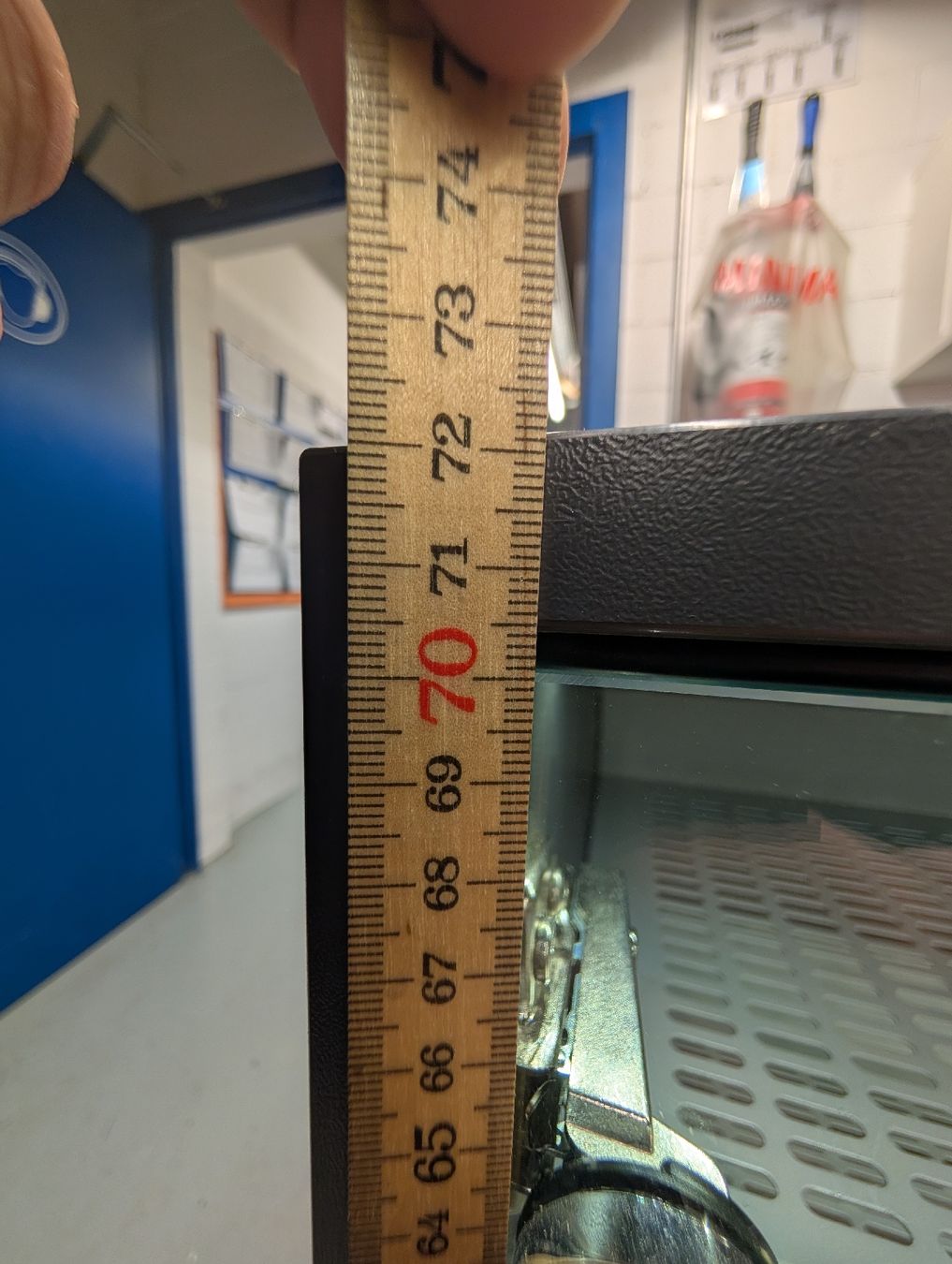 Humidor per sigari: Grosser, stabiler Humidor abschliessbar – Usato da Derendingen venduto da AssaAbloy 6