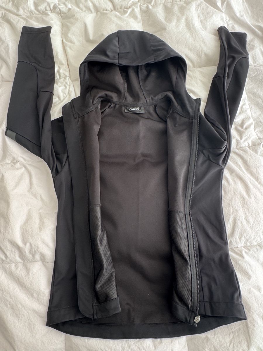 Giacche: Powerzone Hooded Jacket - Black – Nuovo (secondo la descrizione) da Zürich venduto da Tanja_G88 2