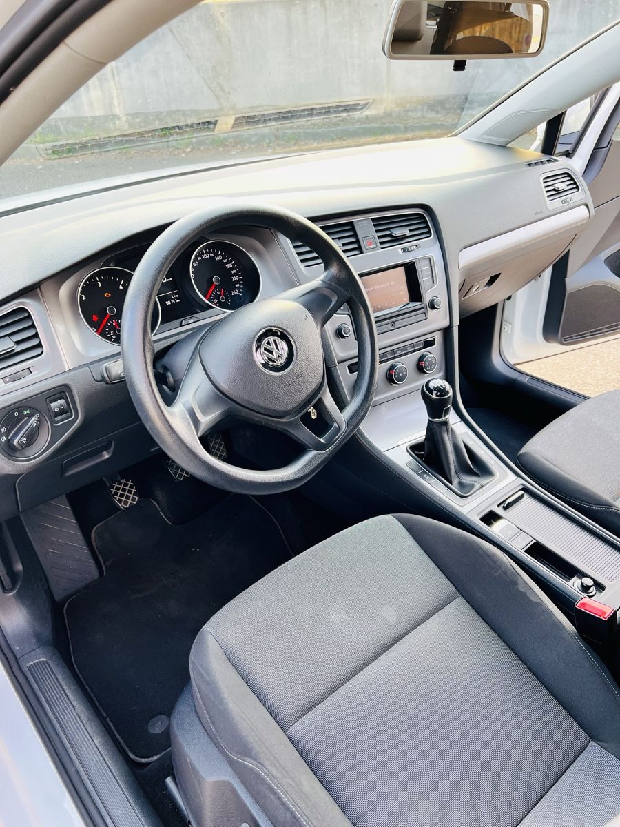 VW Automobili: VW GOLF 7   1.6 Diesel – Usato da Urdorf venduto da Faz_19 4