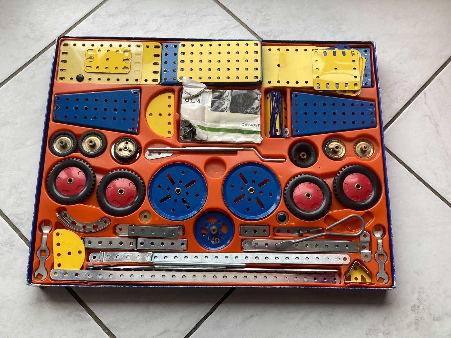 Meccano Kit di costruzioni: Grande boite de Meccano, 6 Modèles de construction – Usato da Bassecourt venduto da CALUMET-X 1