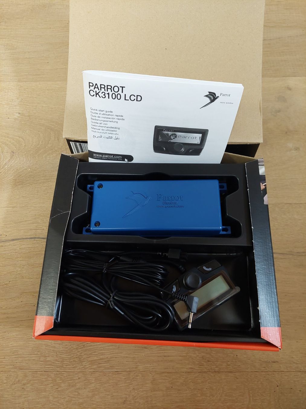 Accessori per altri veicoli: Parrot CK 3100 Bluetooth Freisprecheinrichtung – Nuovo e nell'imballaggio originale da vogelsang ag venduto da ConcordeZH1 1