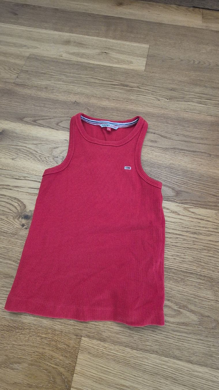 Tommy Hilfiger Tops: Tommy Hilfiger Top, rot – Gebraucht aus Feusisberg von cts_55rn