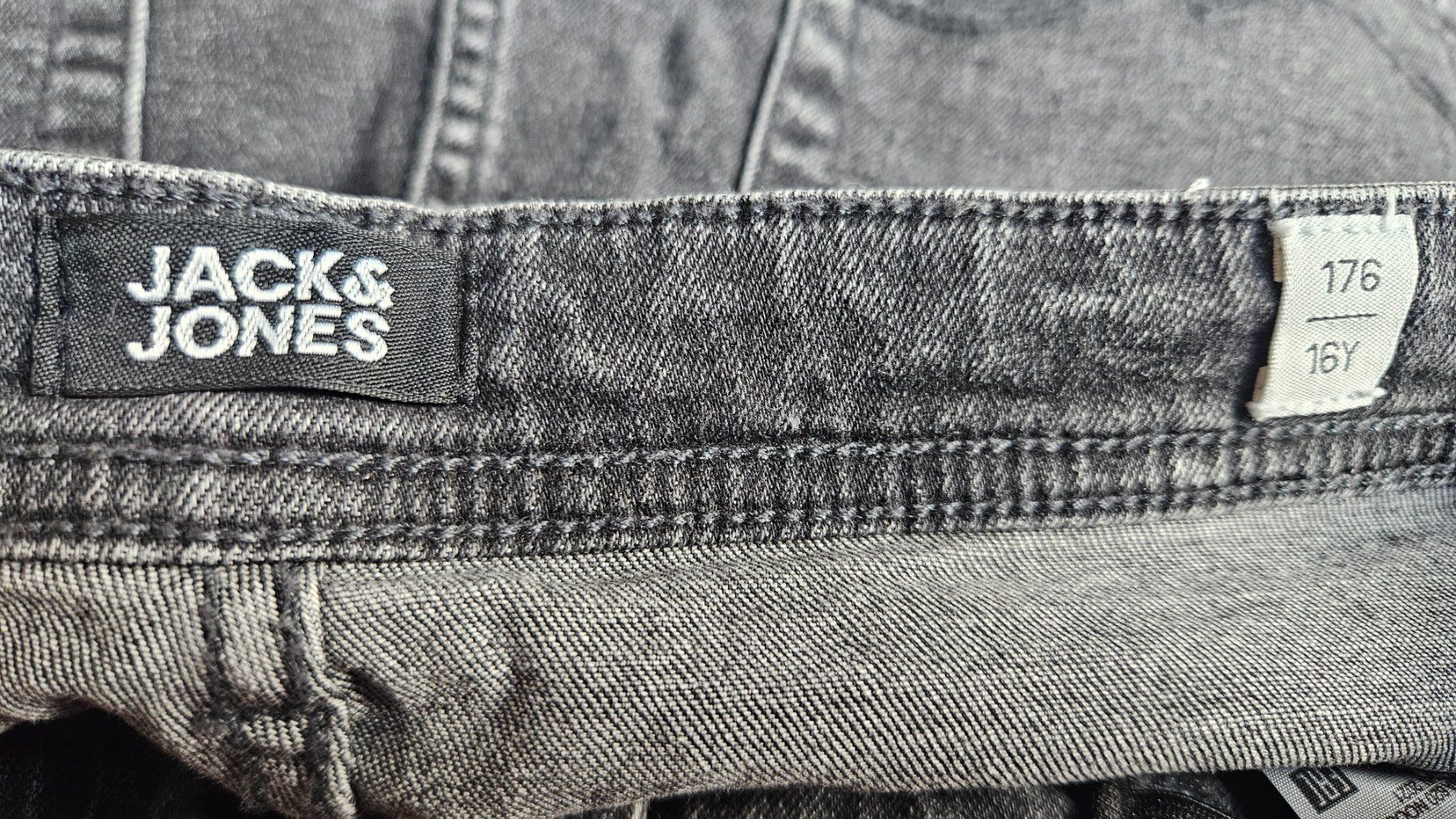 Jack & Jones Jeans: Jeans – D'occasion à Münchenbuchsee par Yothu 2