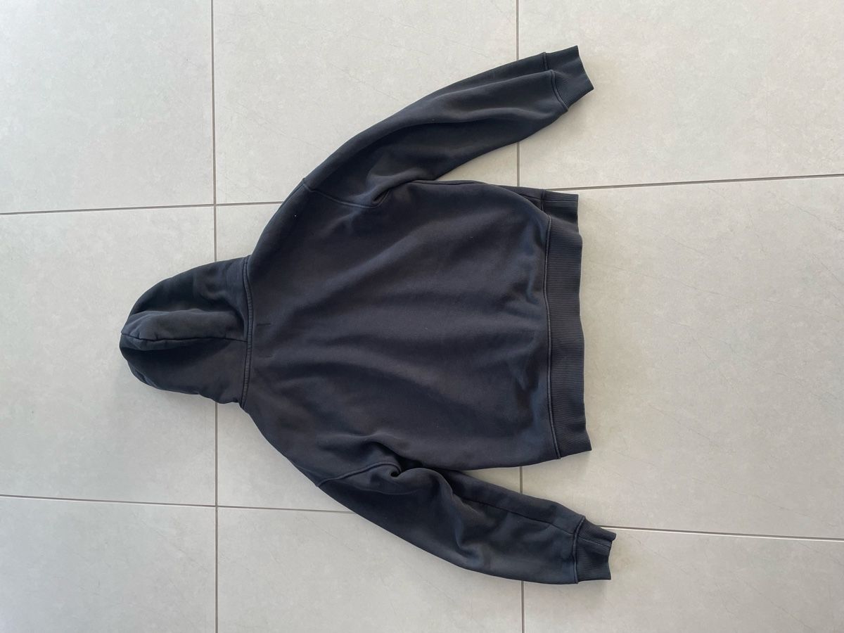 Maglioni & Felpe: Hoodie Low Lights, Grösse M  – Usato da Niederuzwil venduto da dariot07 3