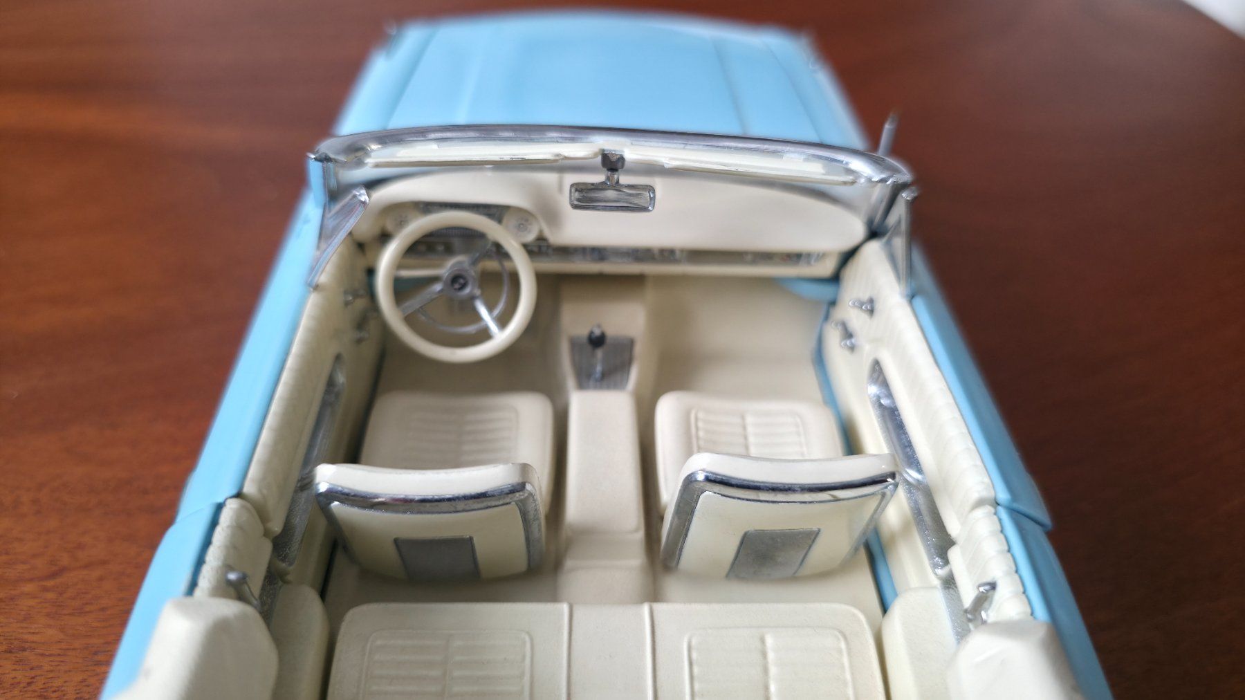 Ford Voitures modèles: Modellauto Cabriolet Oldtimer – hellblau – D'occasion à Ostermundigen par CarmineHome 2
