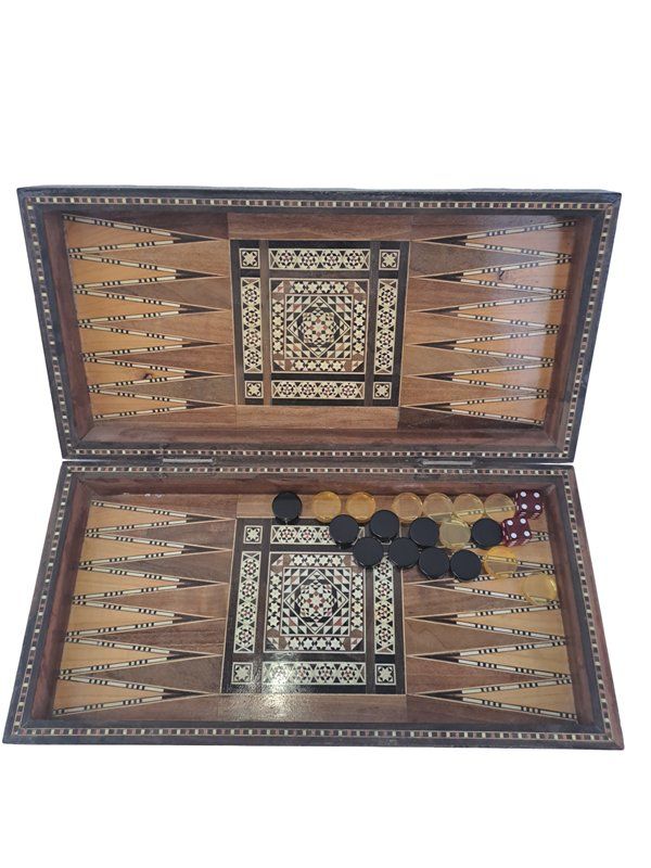 Jeux: Backgammon Brettspiel Mühle – D'occasion à Männedorf par Restwert_Maennedorf