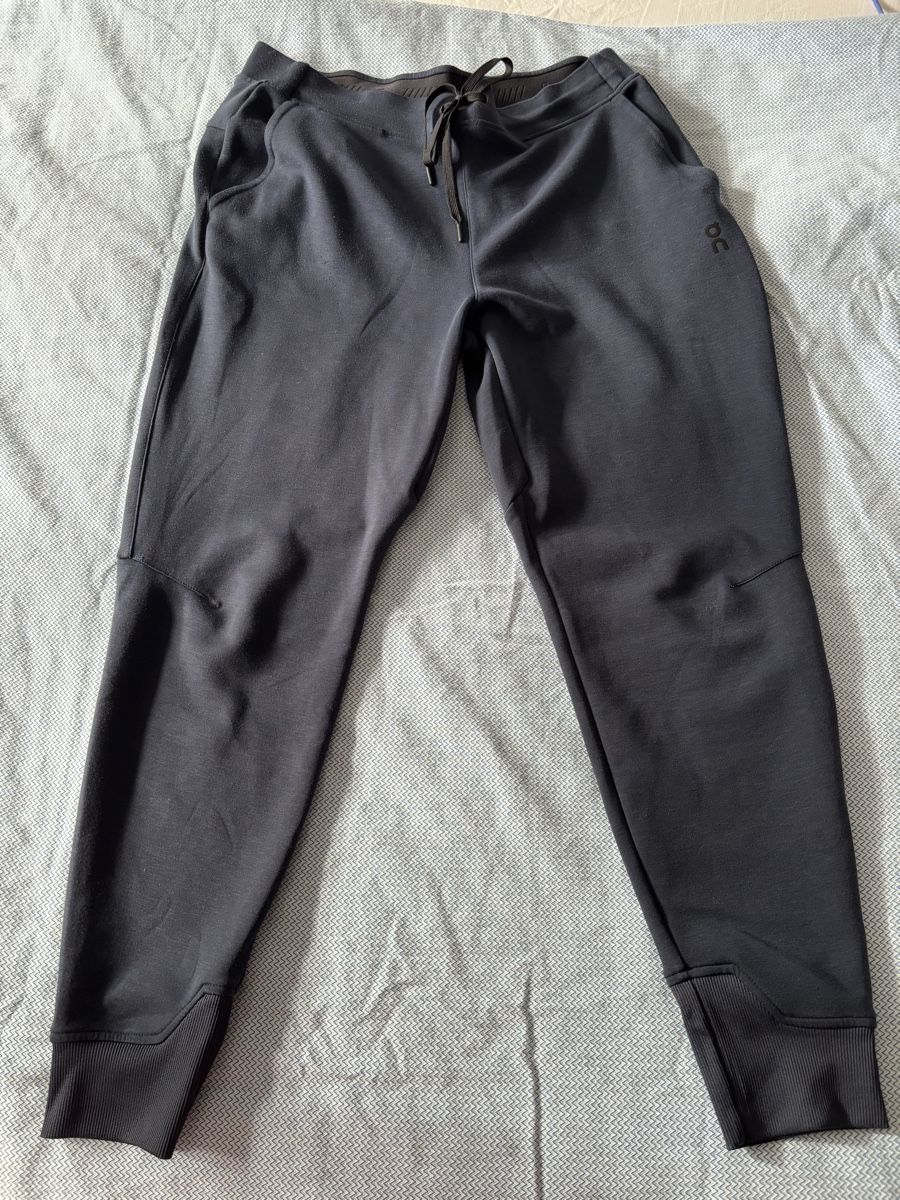 Pantalons: On Traininghose – D'occasion à Zürich par leny1800