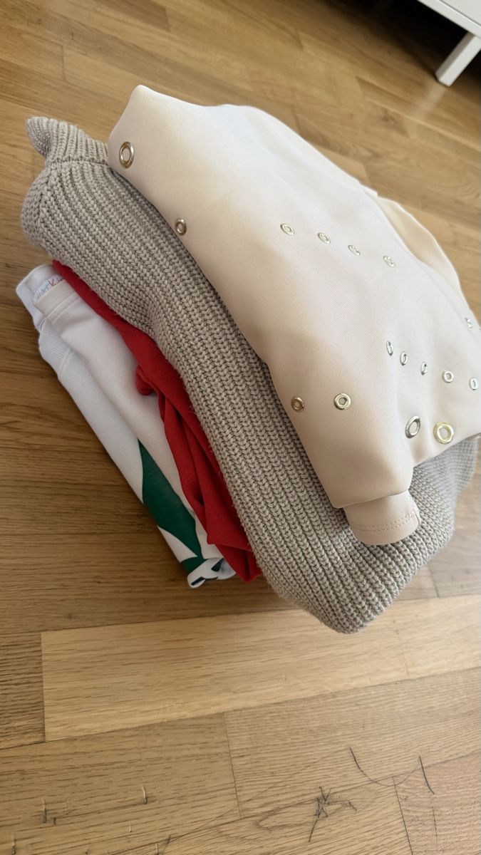 Lotti di vestiti: Kleiderpacket, Damen, M – Usato da Sevelen venduto da ann_f687 5