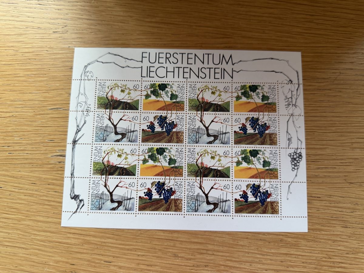 Alle Briefmarken: 11 Kleinbogen Liechtenstein  – Neu (gemäss Beschreibung) aus Murgenthal von Tina_4055 8