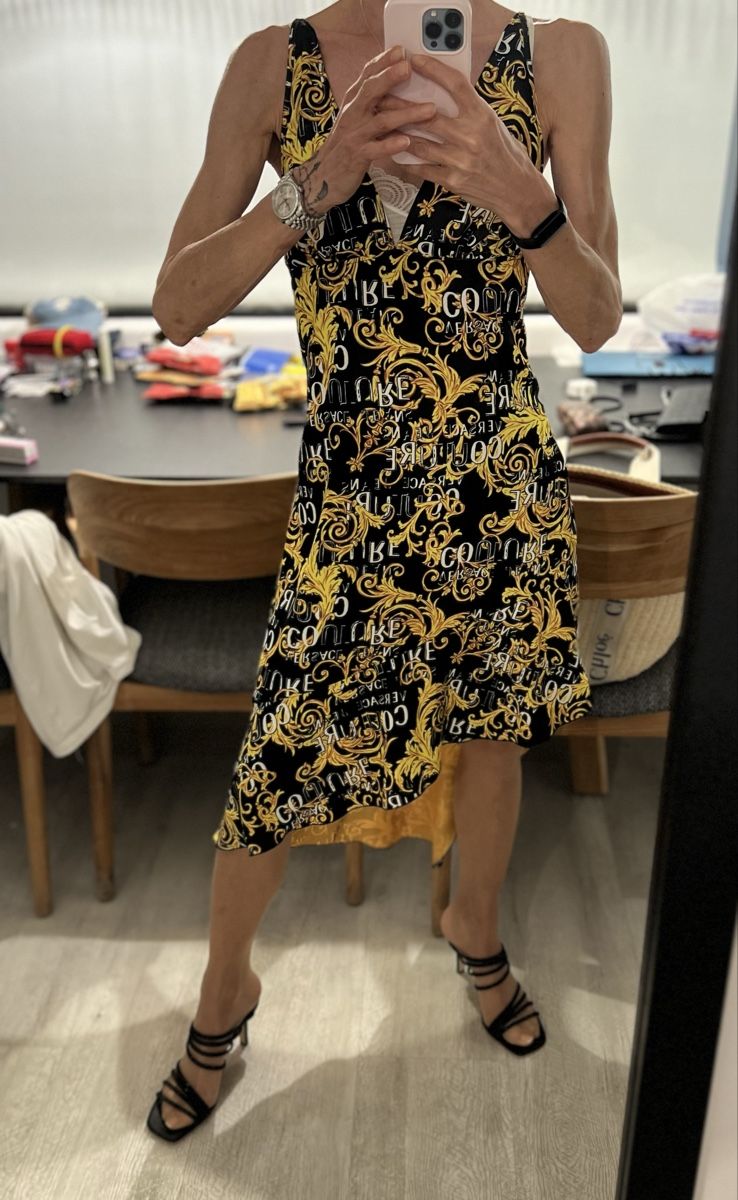 Versace Robes: Versace Jeans Couture Kleid – Neuf (Voir description) à Merlischachen par maerlischacher 1