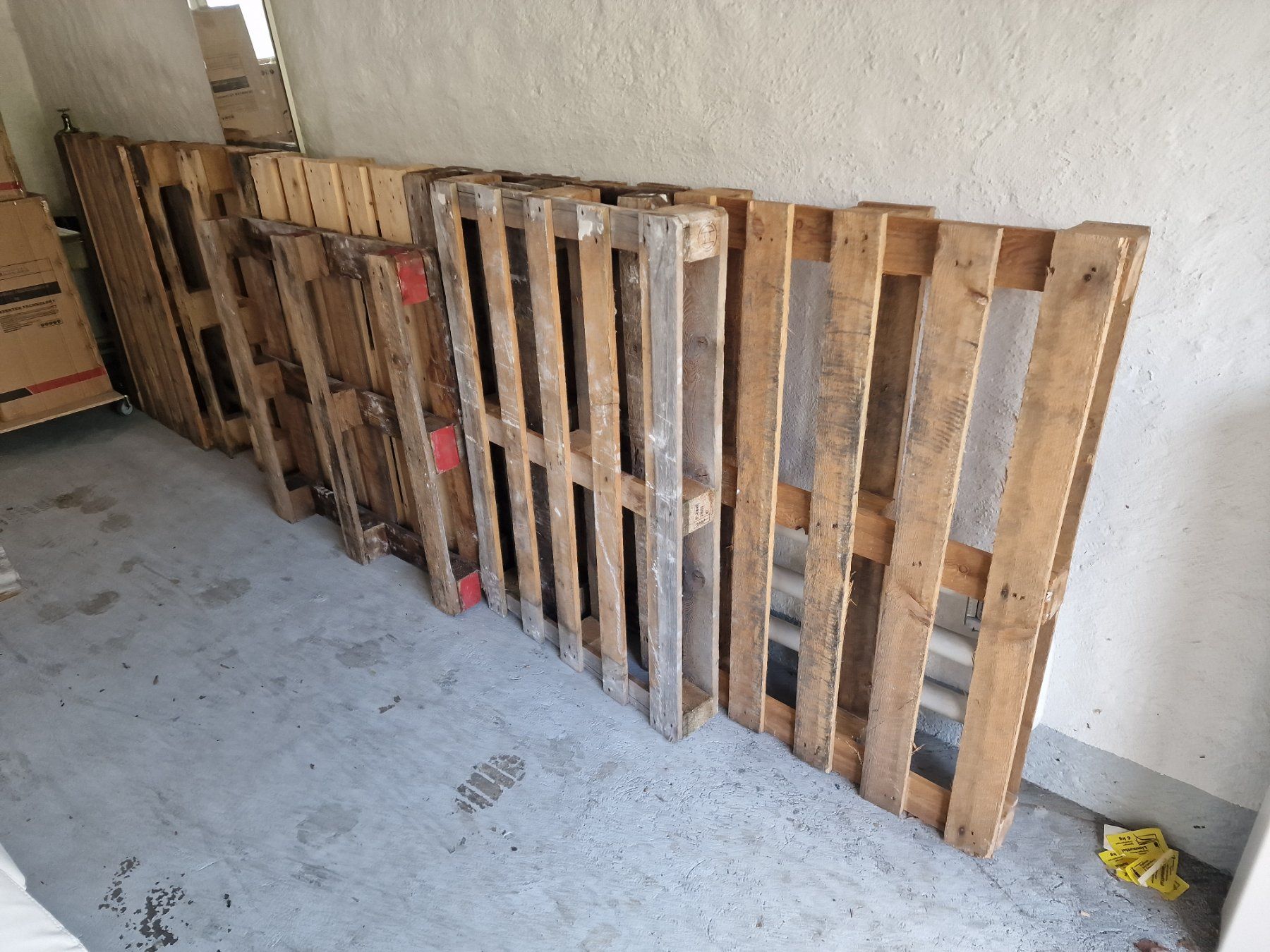 Pallets: Europaletten – Usato da Zürich venduto da MAO68