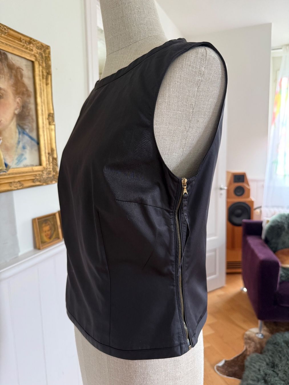 Hugo Boss Top: Hugo Boss Elegantes schwarzes Top Gr.M – Usato da St Gallen venduto da mayerka 2