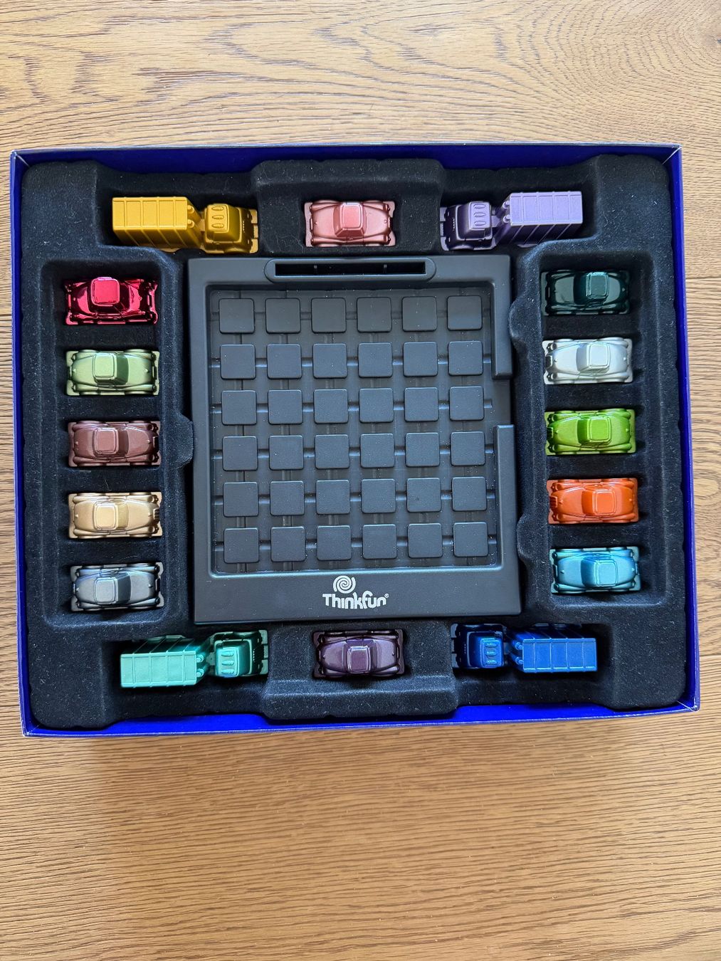 Giochi: Rushhour Deluxe Edition Spiel – Usato da Zug venduto da kuba1972 2
