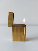 S.T. Dupont  Paris Feuerzeug  Plaqué Gold