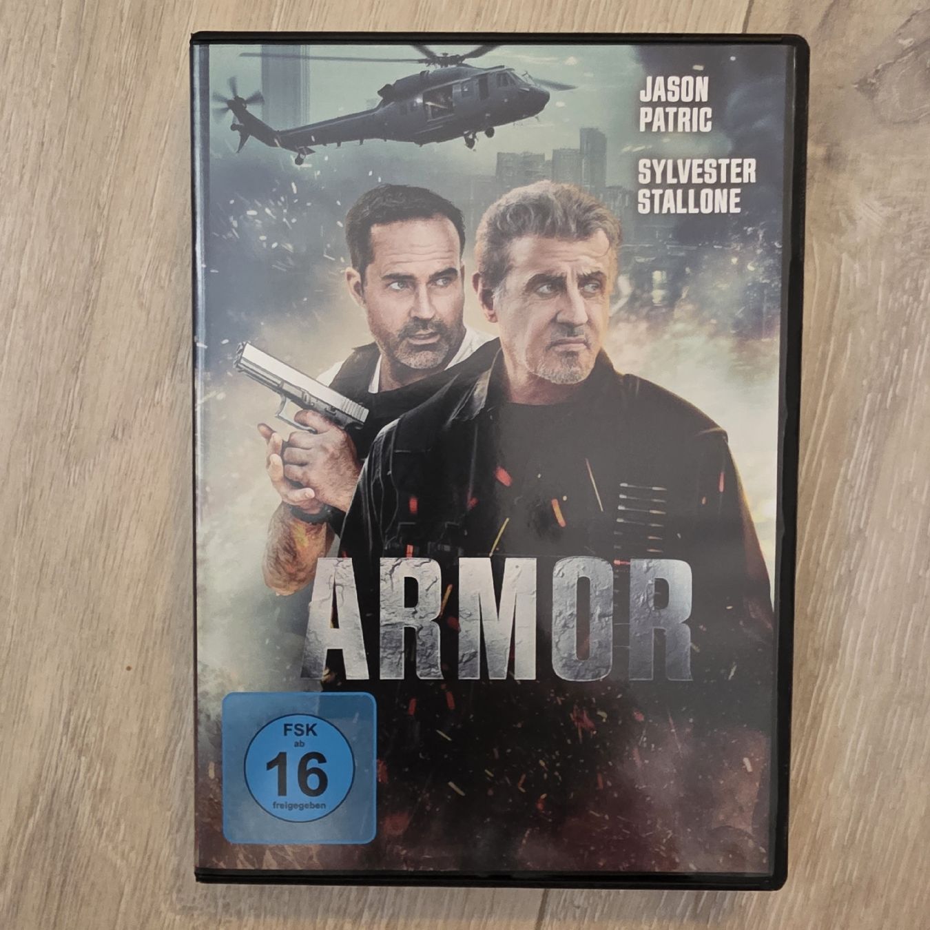Tutti i DVDs: Armor Sylvester Stallone Jason Patric neu – Nuovo (secondo la descrizione) da Wigoltingen venduto da Zuckerfee84
