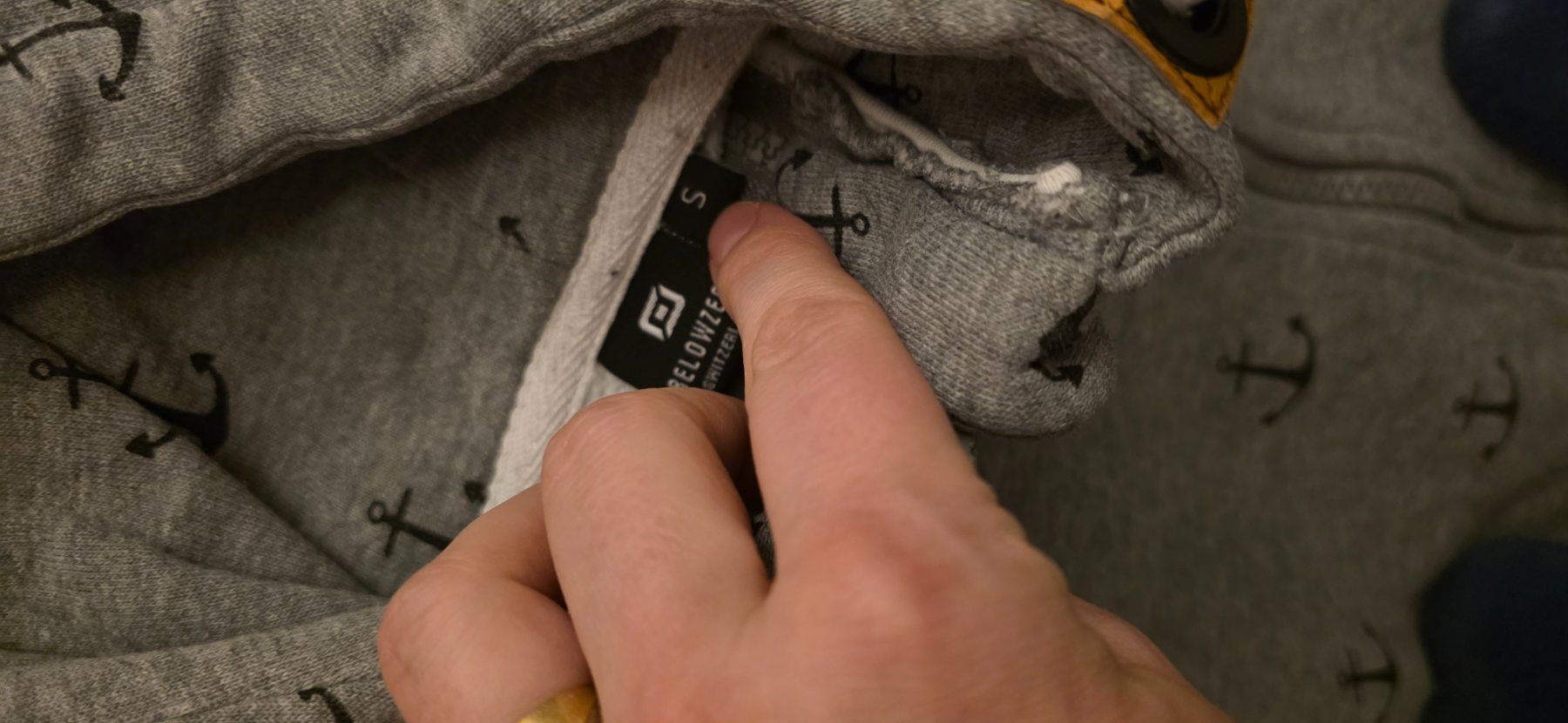Maglioni & Felpe: Belowzero Pulli – Usato da Beinwil (Freiamt) venduto da SchoggiW 1
