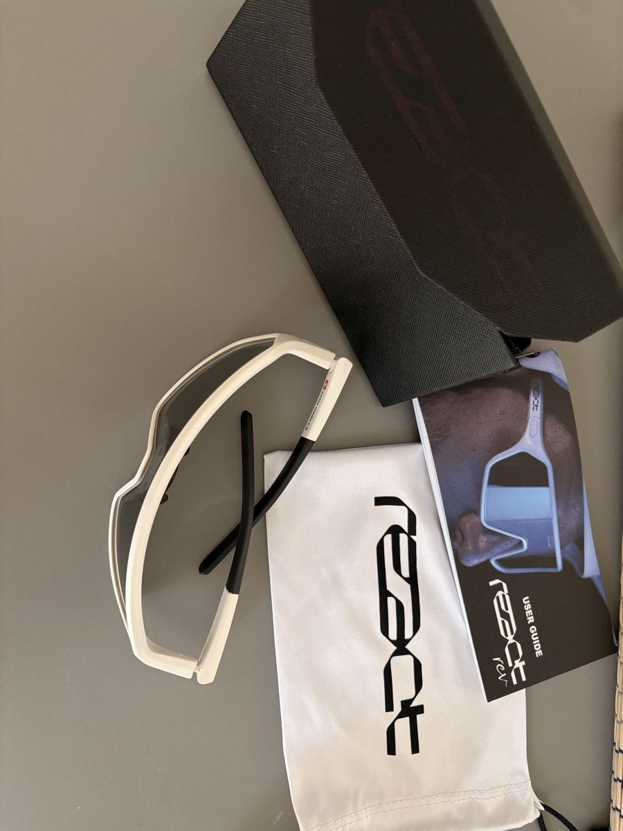 Lunettes & Verres: React rev - Sportbrille weiss NEU – Neuf avec emballage d'origine à St. Gallen par Sonja-SG 3