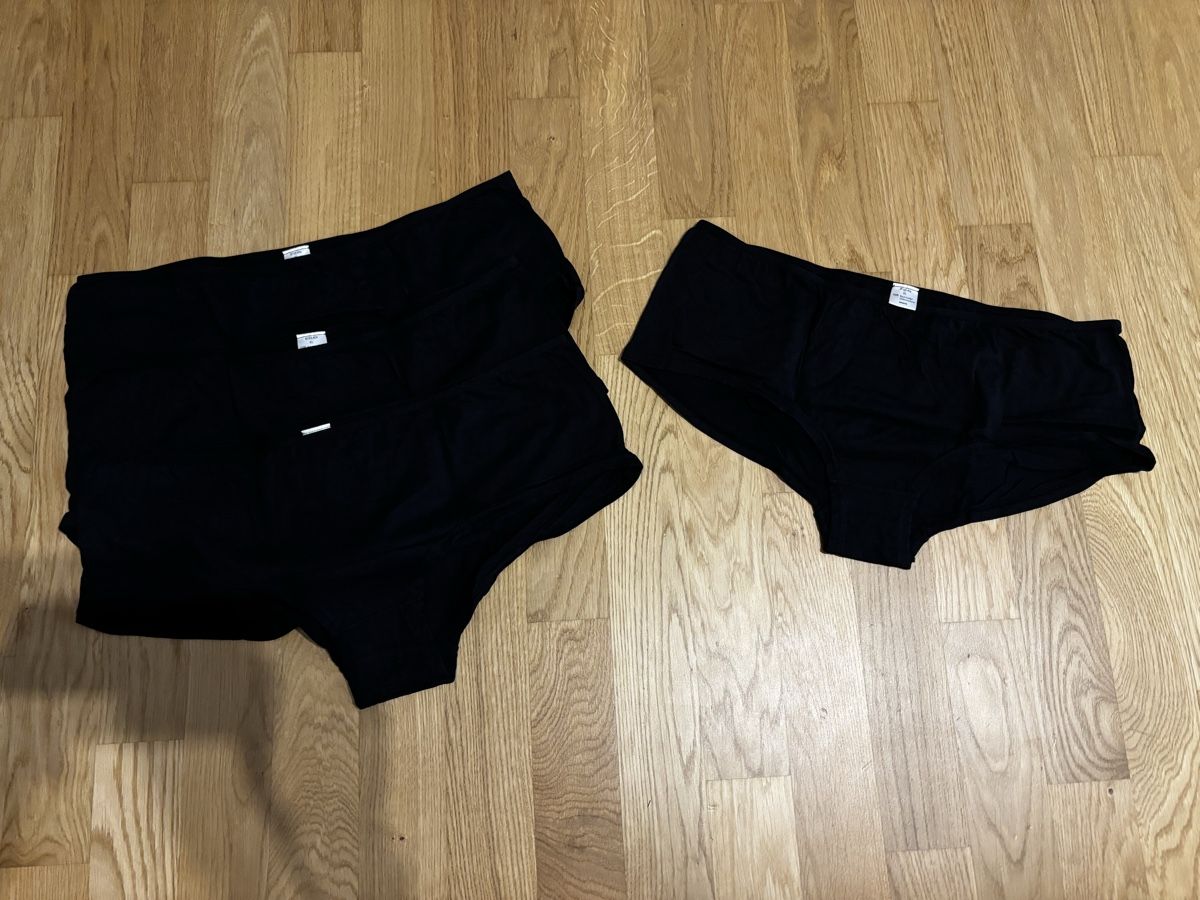 Migros Autres dessous: 4 Pantys XL Neu – Neuf (Voir description) à Rünenberg par ZwergLi100