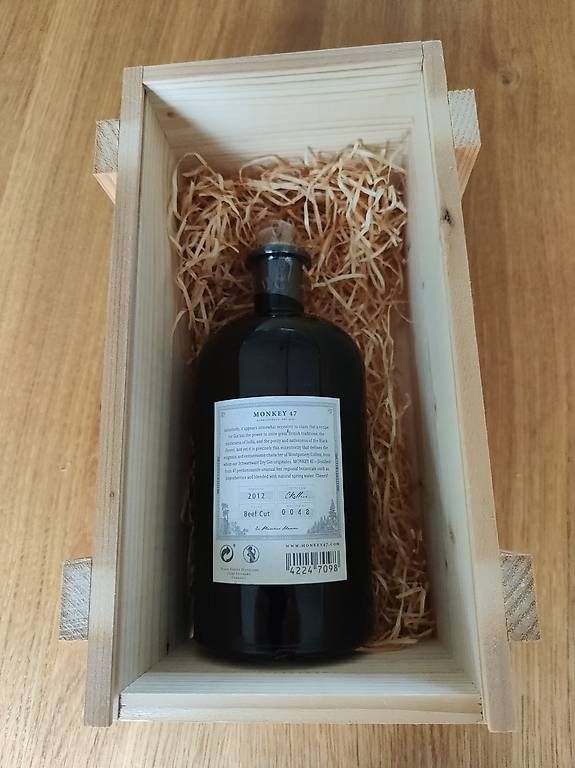 Monkey 47 Bevande alcoliche: Monkey 47 Gin Beef! Cut von 2012, Flasche #48/999 – Nuovo e nell'imballaggio originale da Bünzen venduto da hangloose74 2
