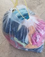Sack voll Mädchenkleider gr.110