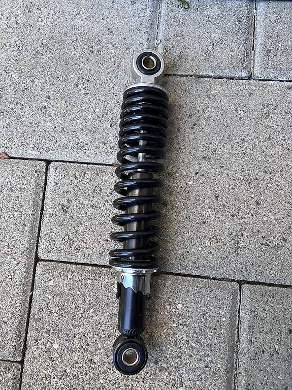 Mofa-Ersatzteile: Stossdämpfer MKX Schwarz Puch Maxi – Neu und originalverpackt aus Rickenbach Sulz von til_m6rh 2