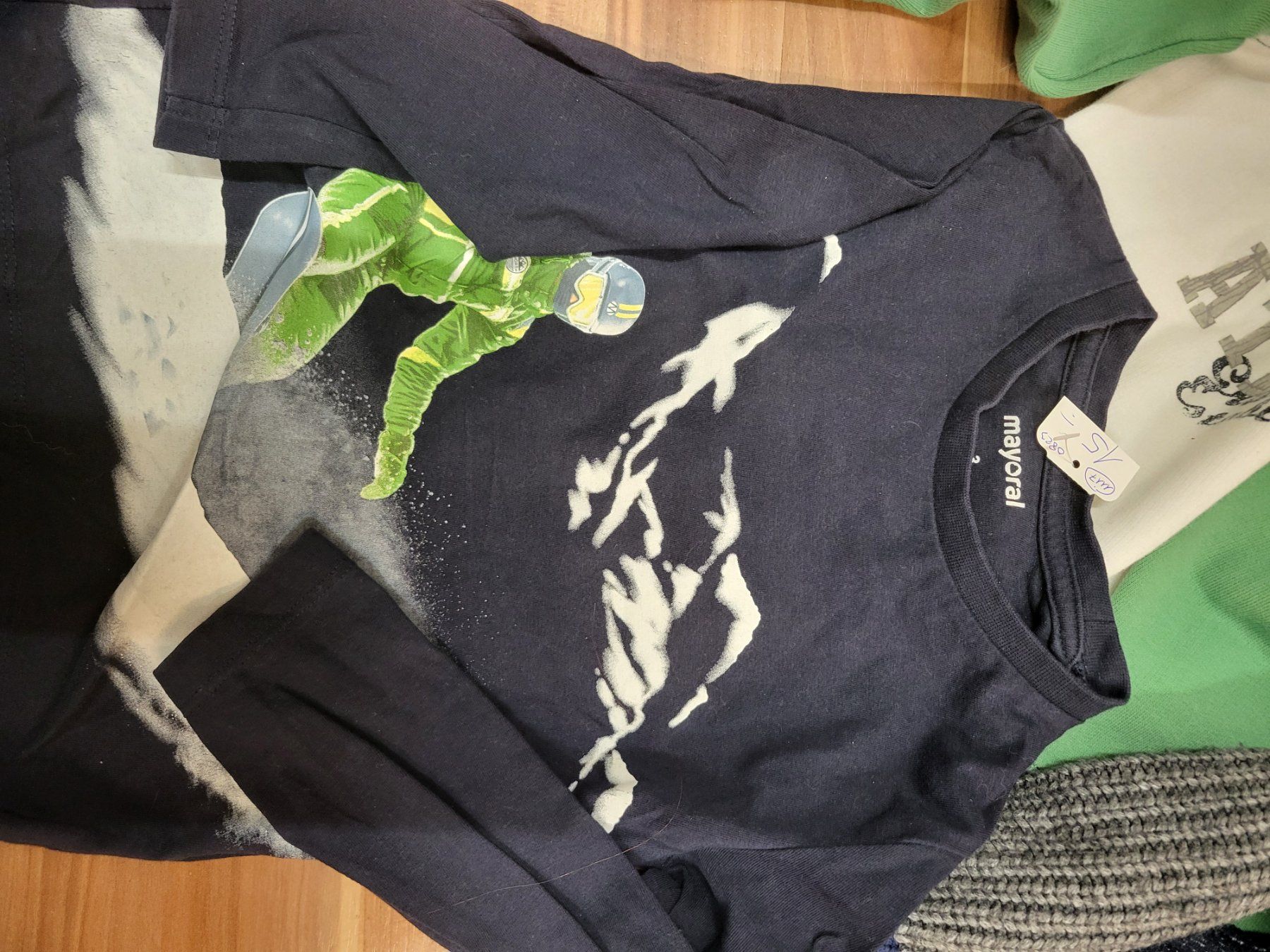 Maglioni & Felpe: 5 Jungen Pullover Gr. 98 Winterpaket K7 – Usato da Schwarzenburg venduto da flamingo1970 1