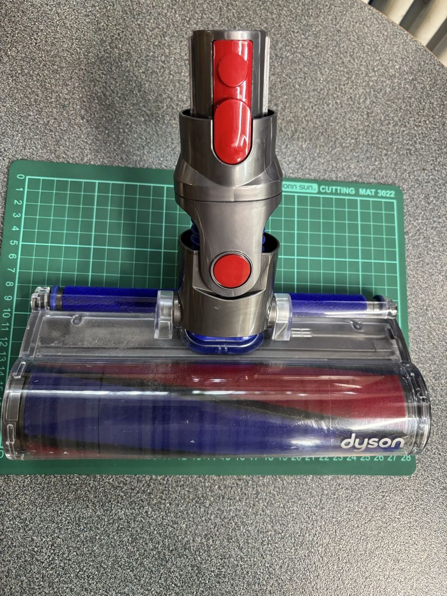 Dyson Staubsauger & Zubehör: Spazzola Dyson- motorizzata Fluffy a rullo morbido,  – Gebraucht aus Uster von leone28