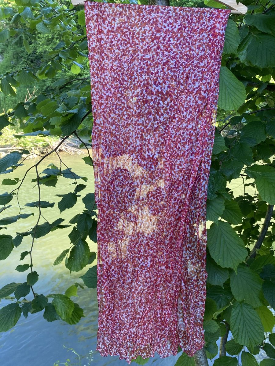 Foulard & Sciarpe: Feinblumiger transparenter Schal – Usato da Scuol venduto da frosch85