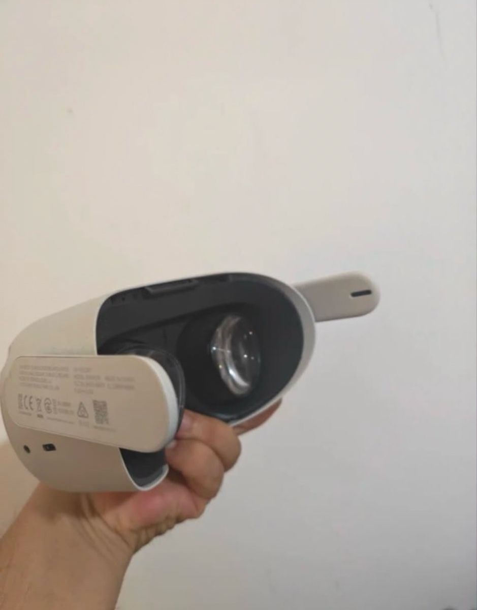 Meta VR Brille: Meta quest 2 128g – Gebraucht aus Zürich von mig_k9s7 1
