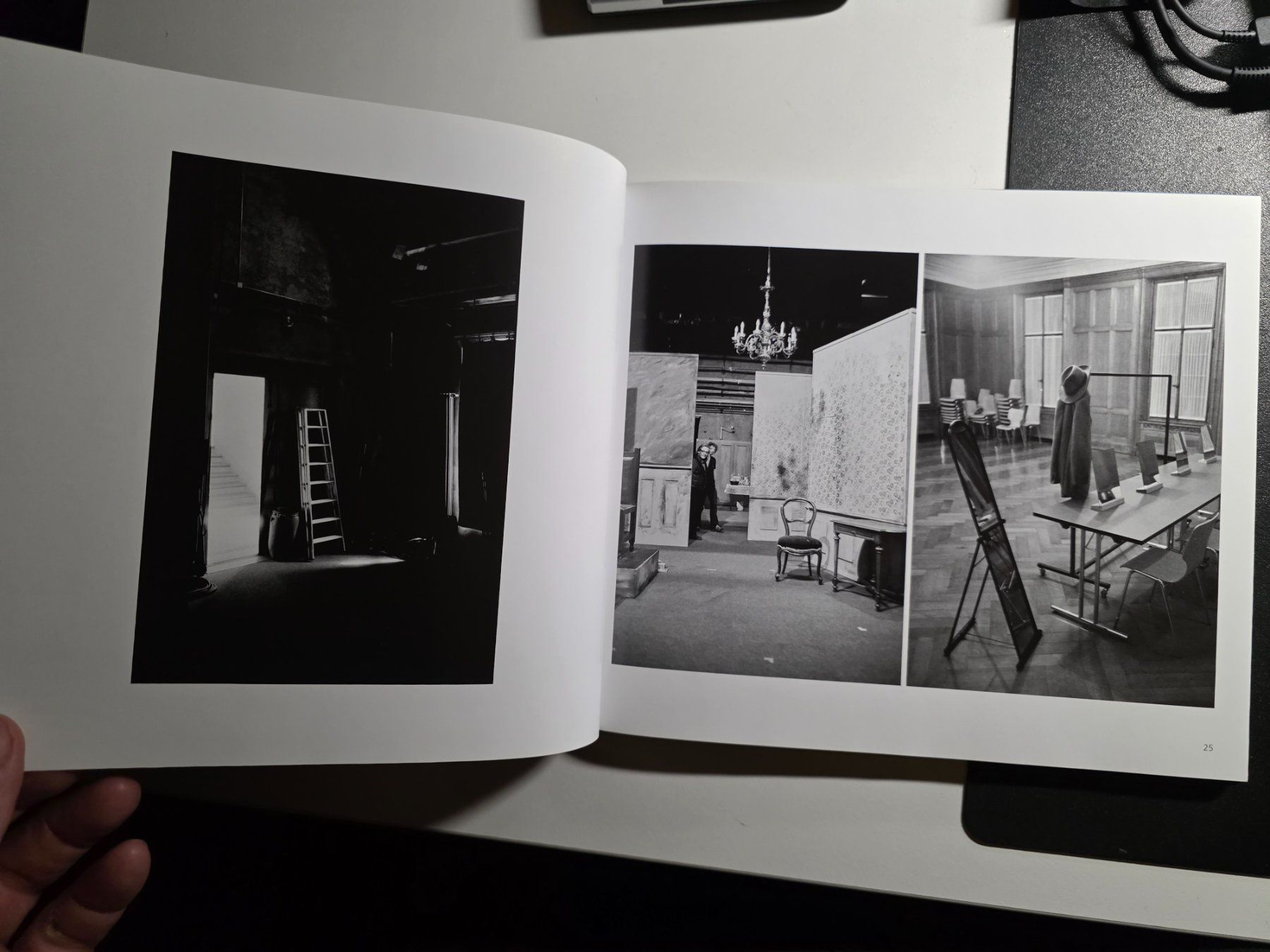 Libri: Stadttheater Langenthal Sanierung 2017 - von 2019 – Nuovo (secondo la descrizione) da Walterswil BE venduto da Lonitti 8