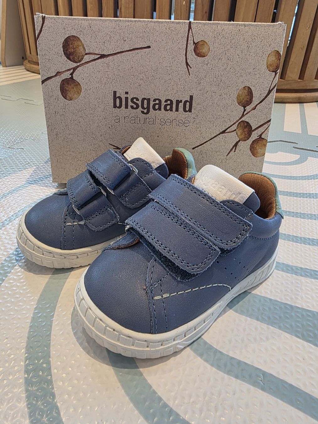 Bisgaard Scarpe per ragazzi: Bisgaard Neue Schuhe Gr.19 – Nuovo e nell'imballaggio originale da Schaan venduto da ElenadelaFuente 1