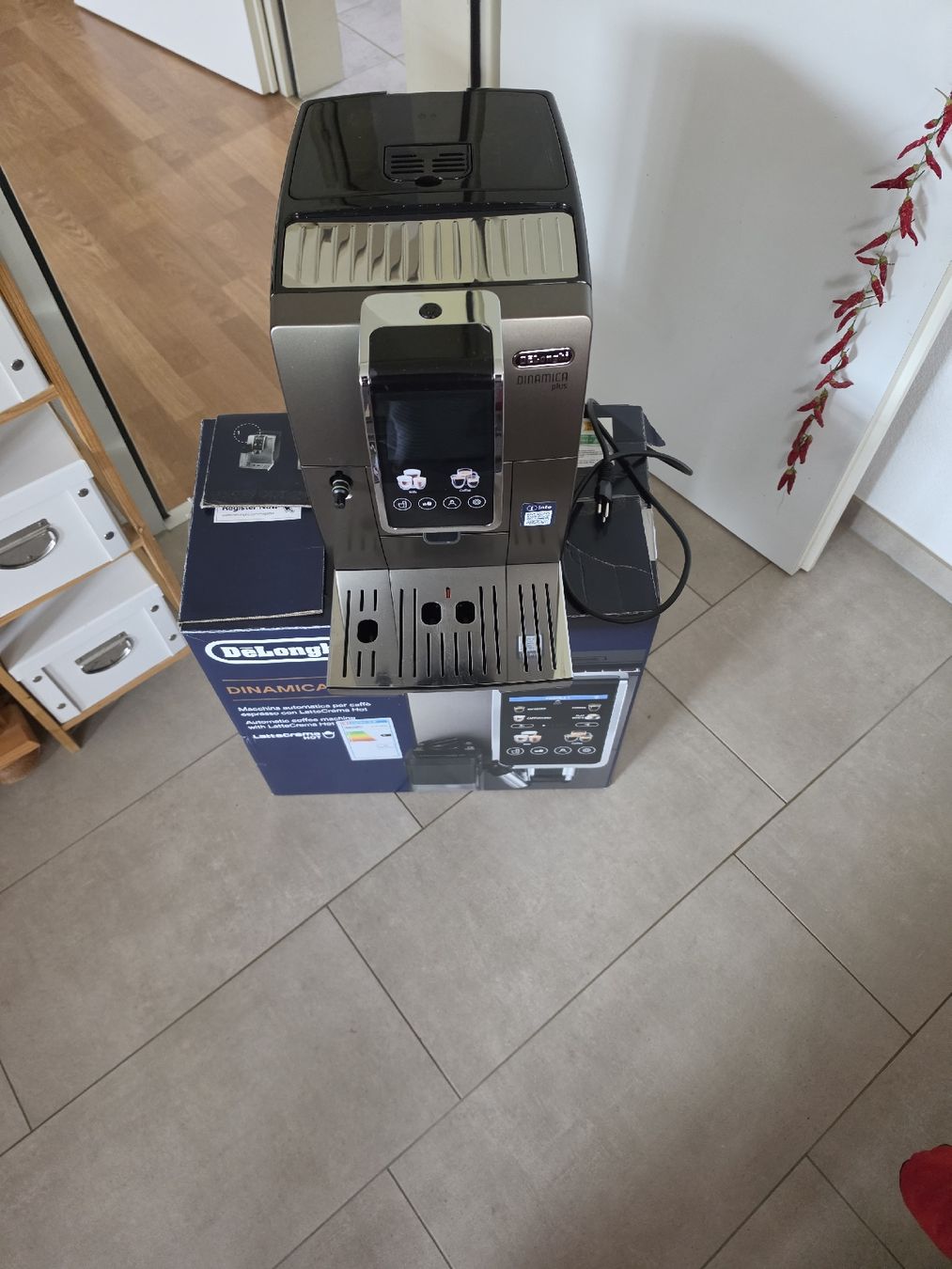 De'Longhi Machines à café & Machines à expresso: Kaffeevollautomat – Neuf (Voir description) à Oberwangen TG par angie41 3