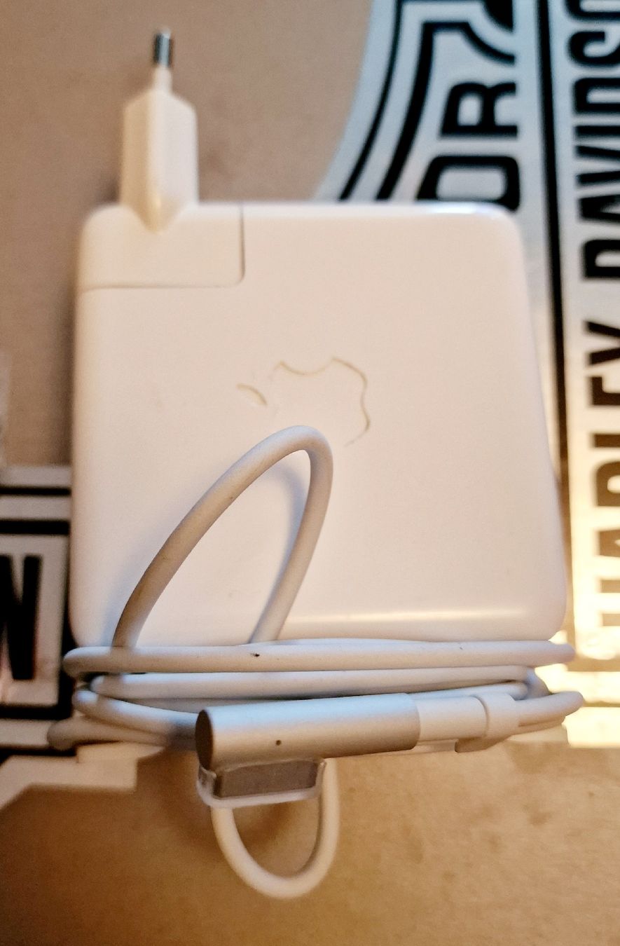 Apple Caricabatterie: MAC BOOK Ladegerät – Nuovo (secondo la descrizione) da wetzikon venduto da Bestedienste