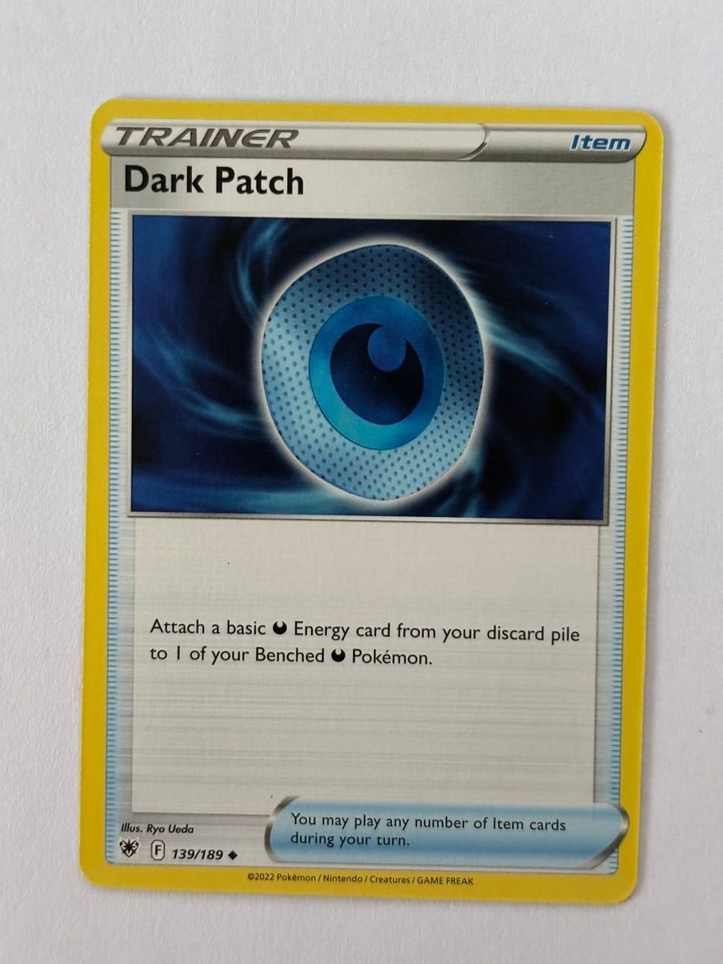 Pokémon Cartes à collectionner: Pokemon-Karte Trainer Dark Patch 139/189 – D'occasion à Herisau par Seyashop1