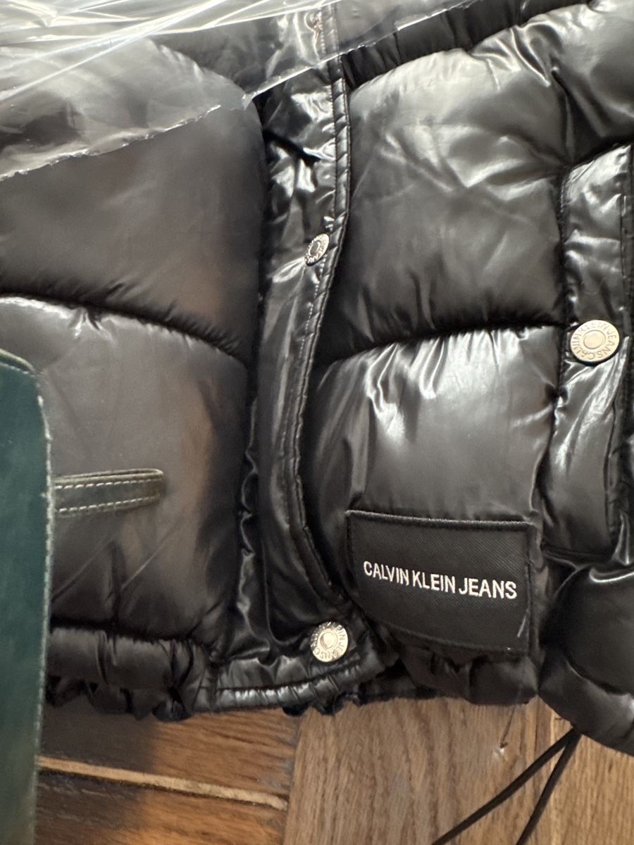Calvin Klein Giacche: Calvin Klein Daunenjacke Gr M – Usato da Visp venduto da Pastis 1