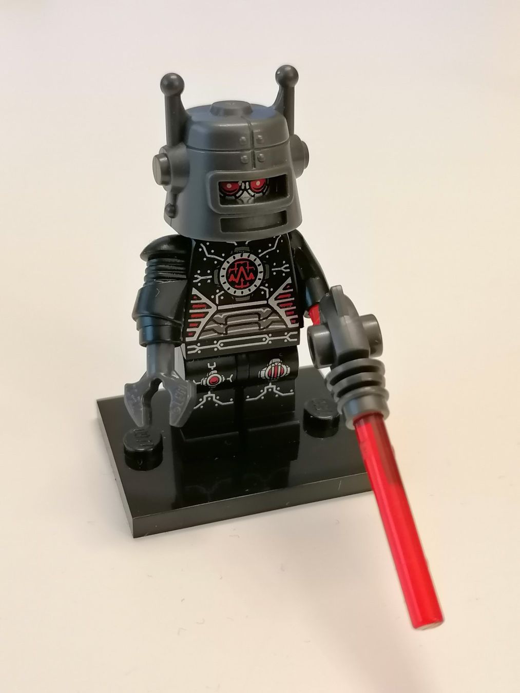 Lego Baukästen: Lego Minifigur Serie 8 - Nr. 1 – Gebraucht aus Basel von vintagecollector