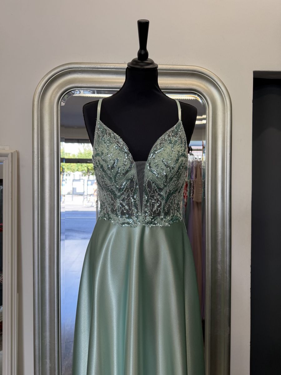 Kleider: Abendkleid mintgrün lang Gr. 36 – Neu und originalverpackt aus Schlatt ZH von xhesiesi 2