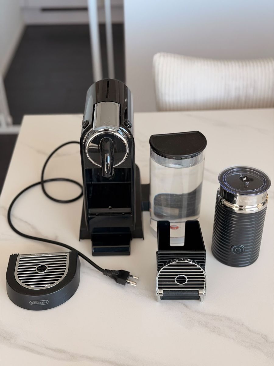 De'Longhi Macchine per caffè & Macchine per espresso: Nespresso Kaffeemaschine Citiz – Usato da Schwarzenbach SG venduto da gzemi 2