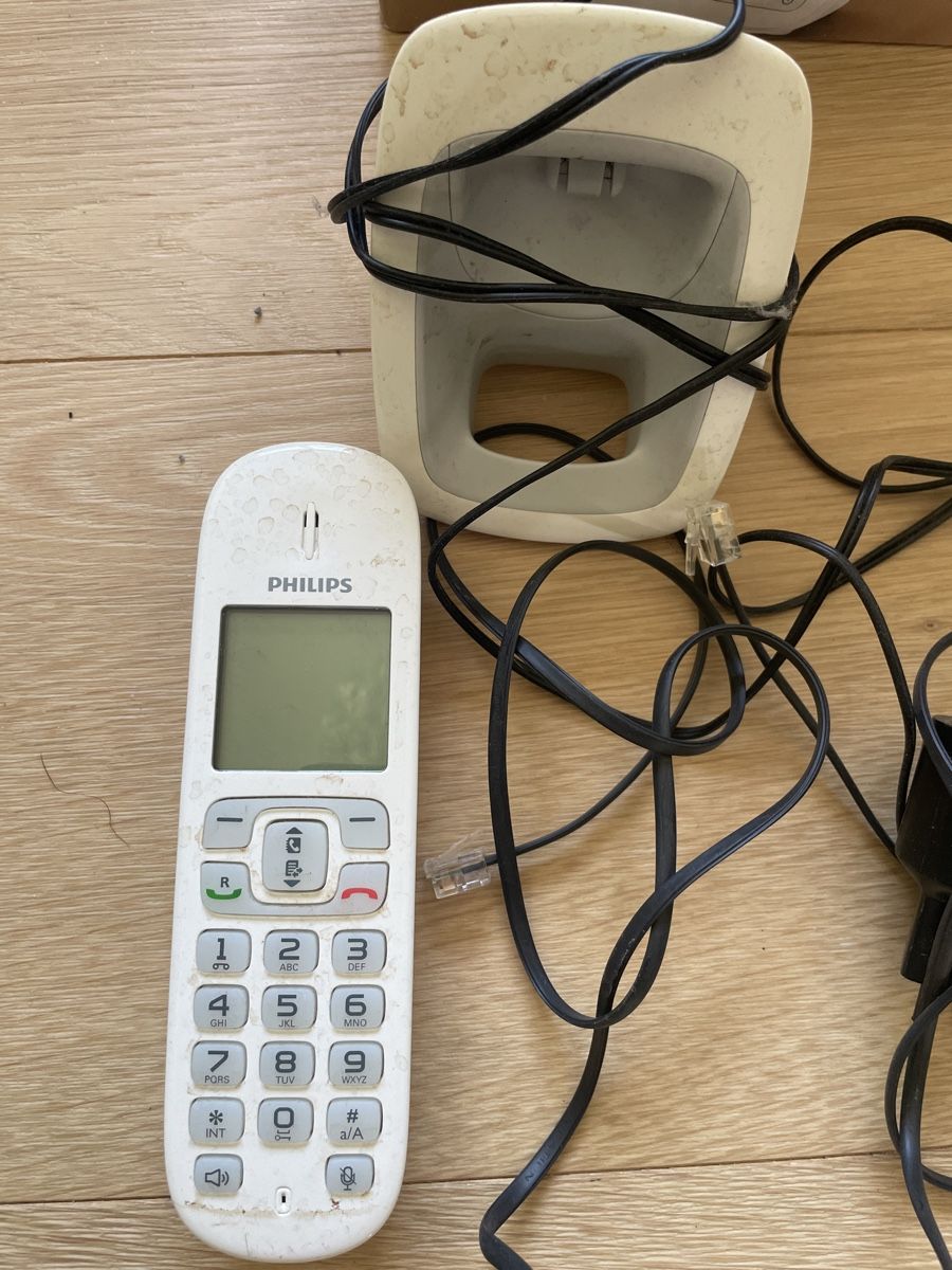 Philips Telefoni: Philips Schnurloses Telefon Serie 2000 – Usato da Zürich venduto da ape_gb8z 1